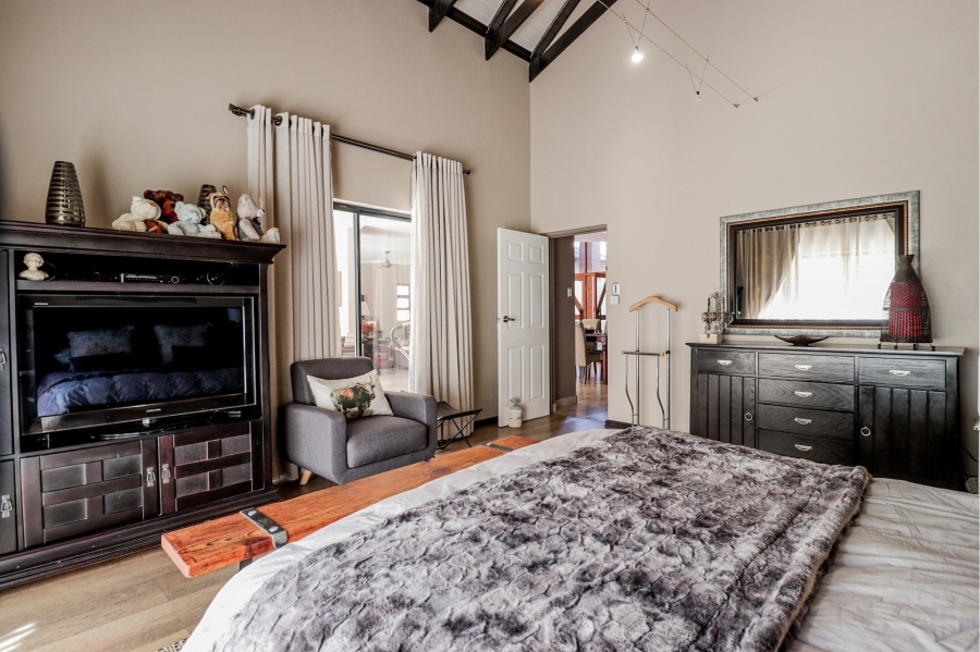 4 Bedroom Property for Sale in Melodie North West